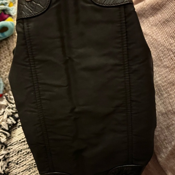 Prada Purse in good used condition. - Picture 3 of 9